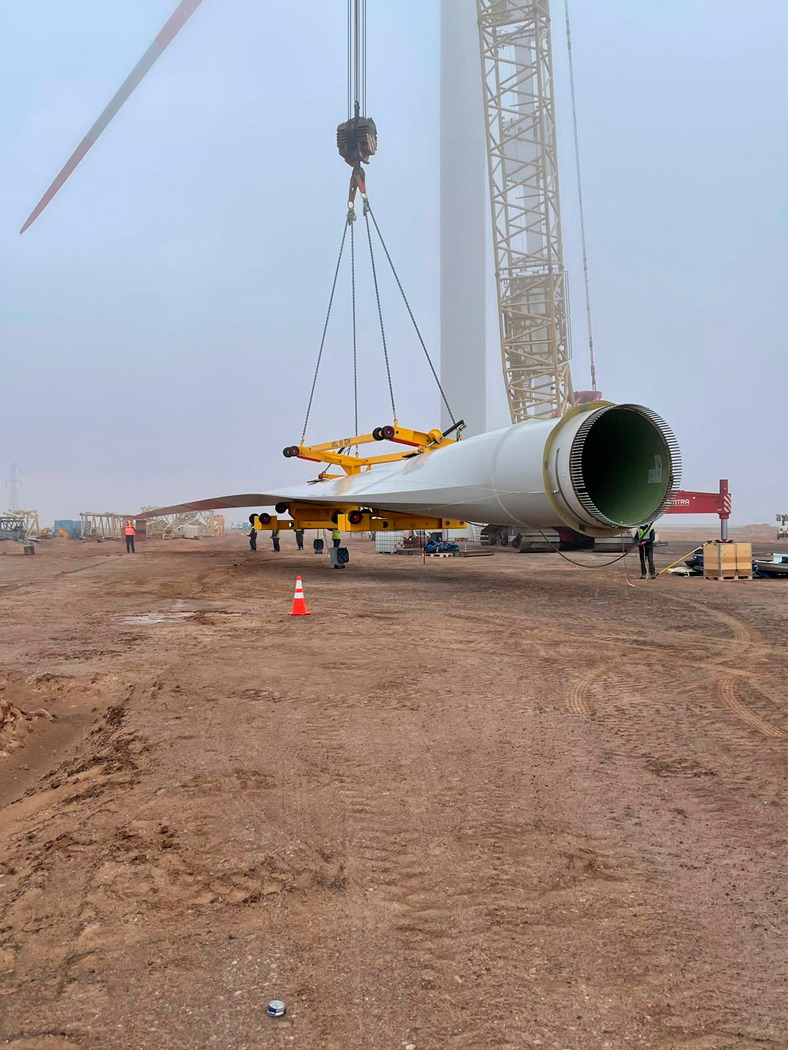 Trabajos en el parque eólico de Cerro Tigre (Chile)